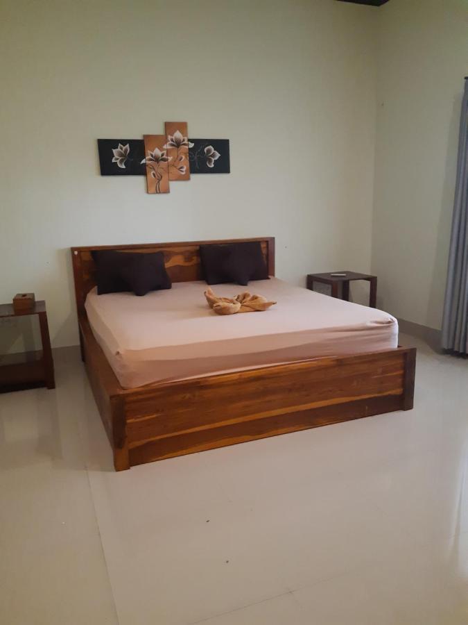 Hotel Kamala Selong Belanak Exterior foto